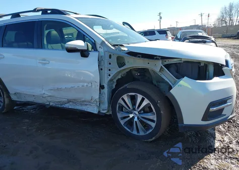 2019 Subaru Ascent Limited z USA, uszkodzony, nr VIN 4S4WMAPD7K3427878
